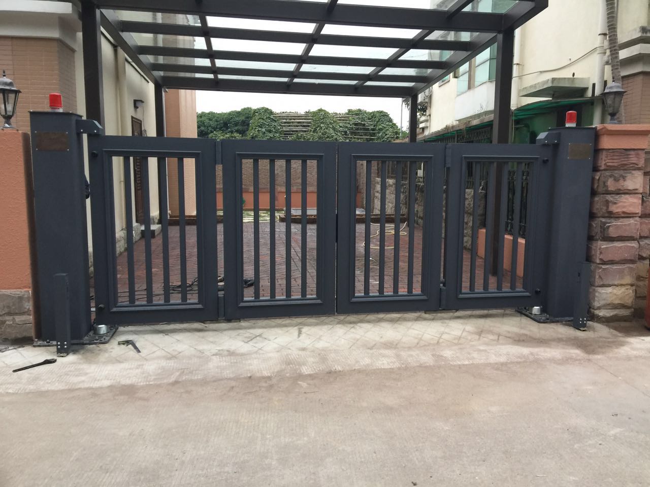 上犹县上犹县德阳市悬浮折叠门